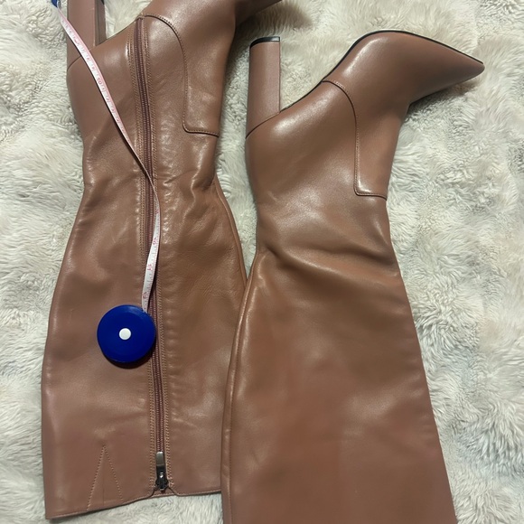 Brown Knee-High Women's Boots - Picture 3 of 4